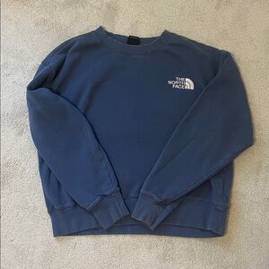 THE NORTH FACE
Parks Slightly Cropped Crew